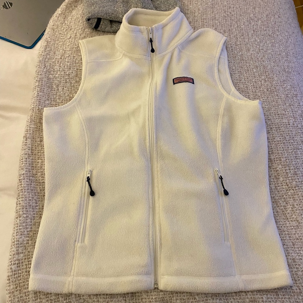 Vineyard Vines Vest, Small, Excellent condition - Picture 9 of 9